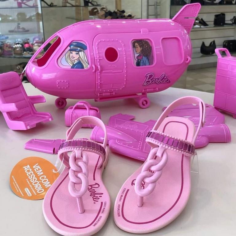 Sandália Infantil Grendene Kids Barbie Flight + Avião Menina na Magazine Luiza