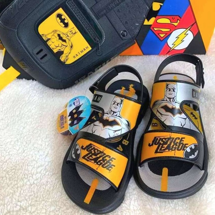 Sandália Infantil Grendene Kids Slingbag Liga Da Justiça Menino na Magazine Luiza