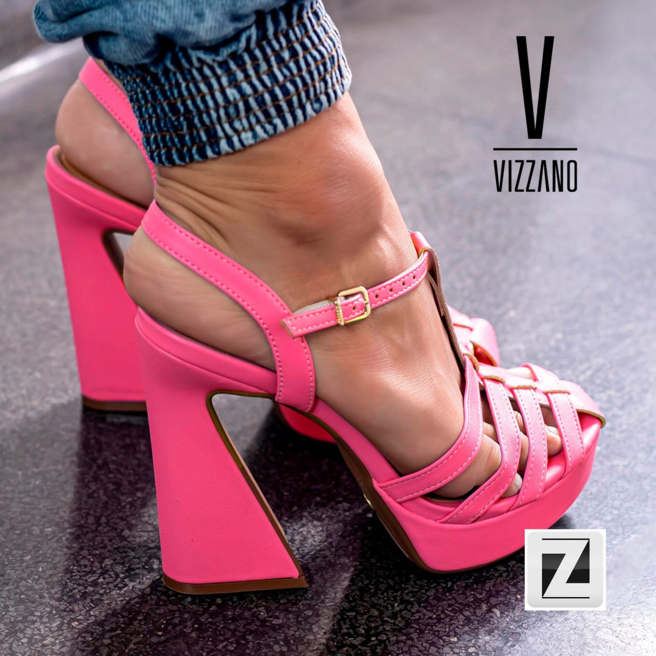 Sandália Meia Pata Vizzano Salto Vírgula Alto Feminina na Zattini