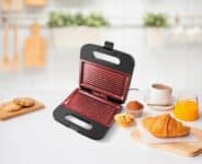 Sanduicheira e Grill Britânia BGR16 2 em 1 Redstone 750W 127V na Amazon