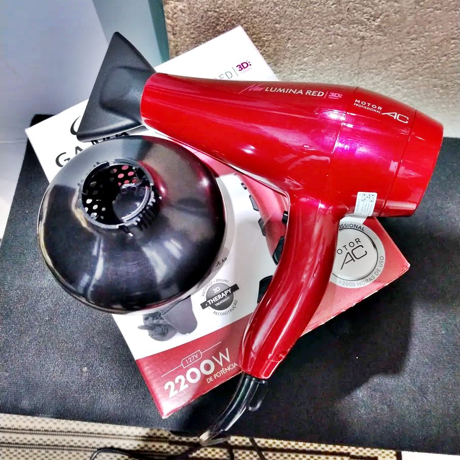 Secador de Cabelos GA.MA Italy New Lumina Red 3D Motor AC Profissional Vermelho 2200W na Casas Bahia