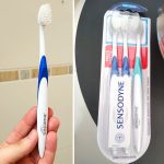 Sensodyne Escova Dental Gentle para Dentes e Gengivas Sensíveis 3unid na Amazon