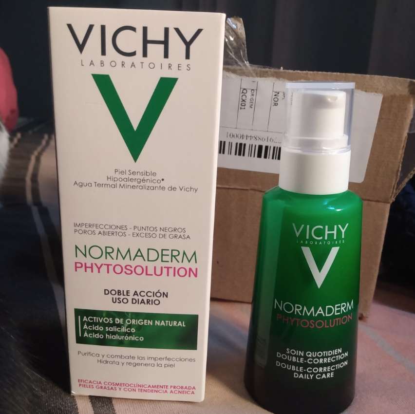 Sérum Antioleosidade e Antiacne Vichy Normaderm Double Correction, Correção de Marcas e Manchas da Acne, com Ácido Salicílico e Ácido Sarcosinico 50G na Amazon