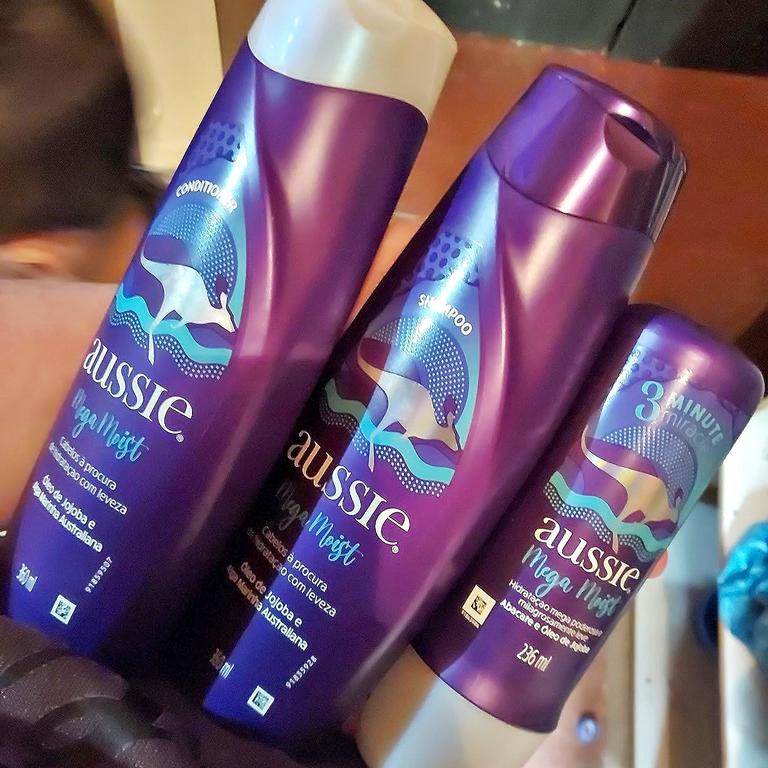 Shampoo e Condicionador Aussie Mega Moist Óleo de – Jojoba e Alga Marinha 360ml + 3 Minutos Milagrosos na Magazine Luiza