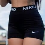 Shorts Nike Pro Feminino – Preto na Netshoes