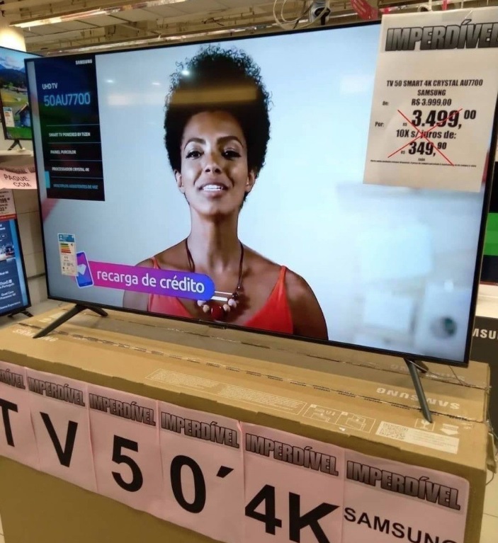 Smart TV Samsung 50 Polegadas UHD 4K, 3 HDMI, 1 USB, Processador Crystal 4K, Tela sem limites, Visual Livre de Cabos, Alexa – UN50AU7700GXZD na Magazine Luiza