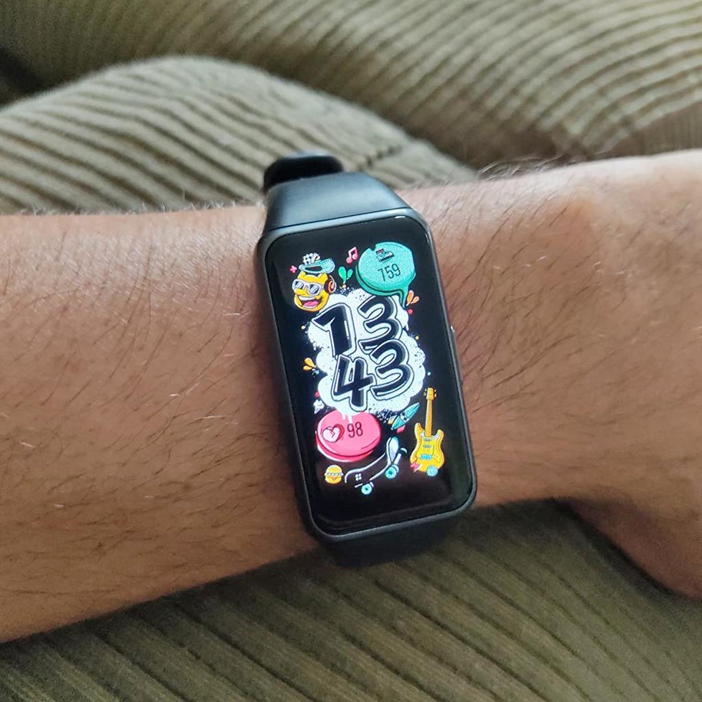 SmartBand, HUAWEI Band 6, Preto, monitoramento de oxigênio, 96 modos de treino, bateria c/ até 2 semanas de duração na Amazon
