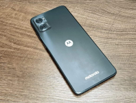 Smartphone Motorola Moto E22 64GB Preto 4G 4GB RAM 6,5” Câm. Dupla + Selfie 5MP Dual Chip na Magazine Luiza