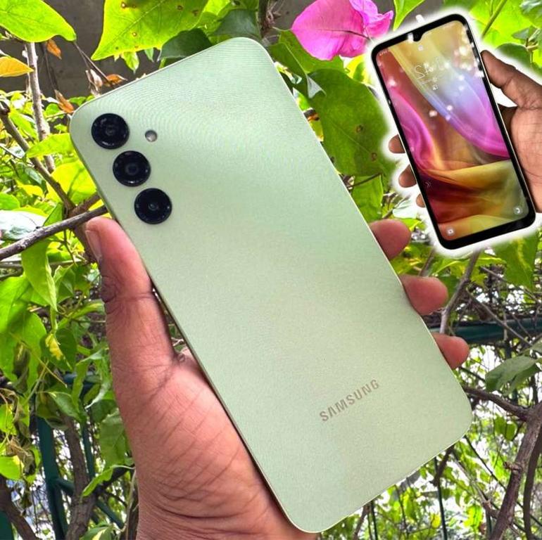 Smartphone Samsung Galaxy A14, 4G, 128GB, 4GB RAM, Octa Core, Câmera Tripla de 50MP, Tela de 6.6, Prata – SM-A145MZSRZTO na Magazine Luiza