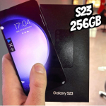 Smartphone Samsung Galaxy S23 256GB Preto 5G 8GB RAM 6,1” Câm Tripla + Selfie 12MP na Magazine Luiza