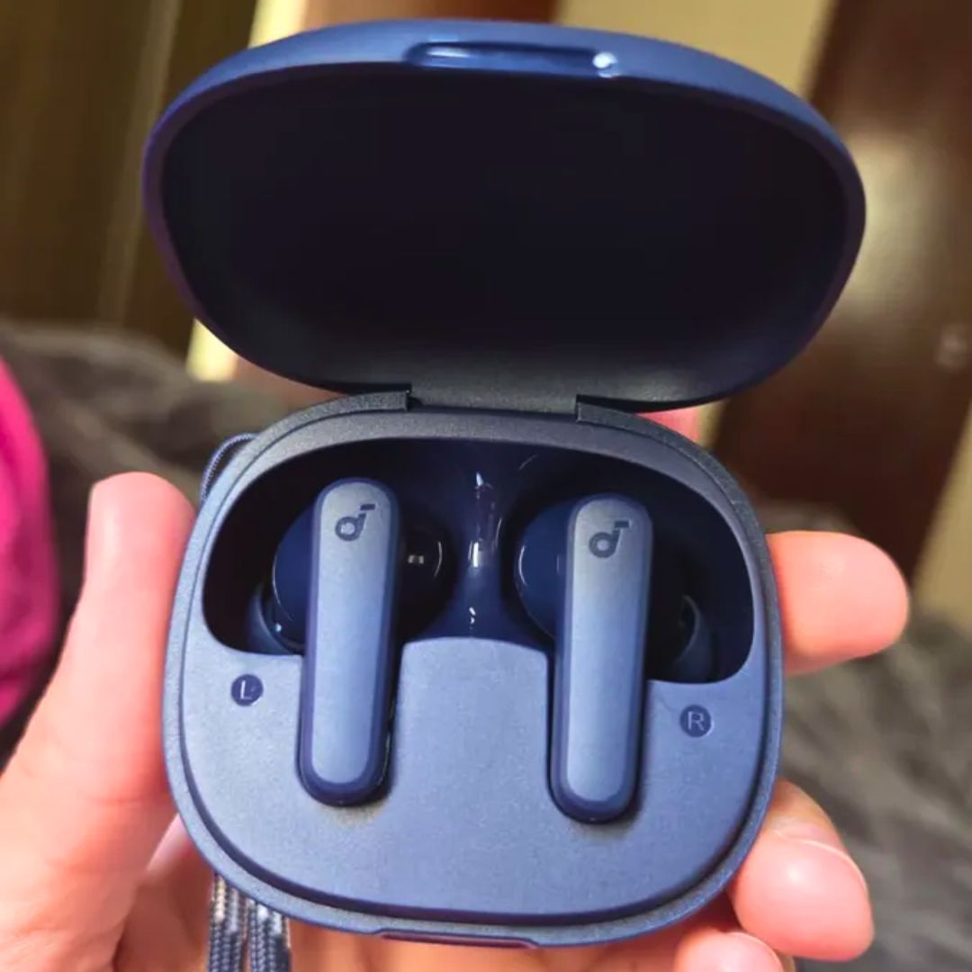 soundcore P20i da Anker, Fone de Ouvido Bluetooth 5.3, Graves Potentes, Drivers de 10mm, 30H de Reprodução, Resistência à Água, 2 Mics IA, Personalização de Som via App, Fone sem fio tws na Amazon