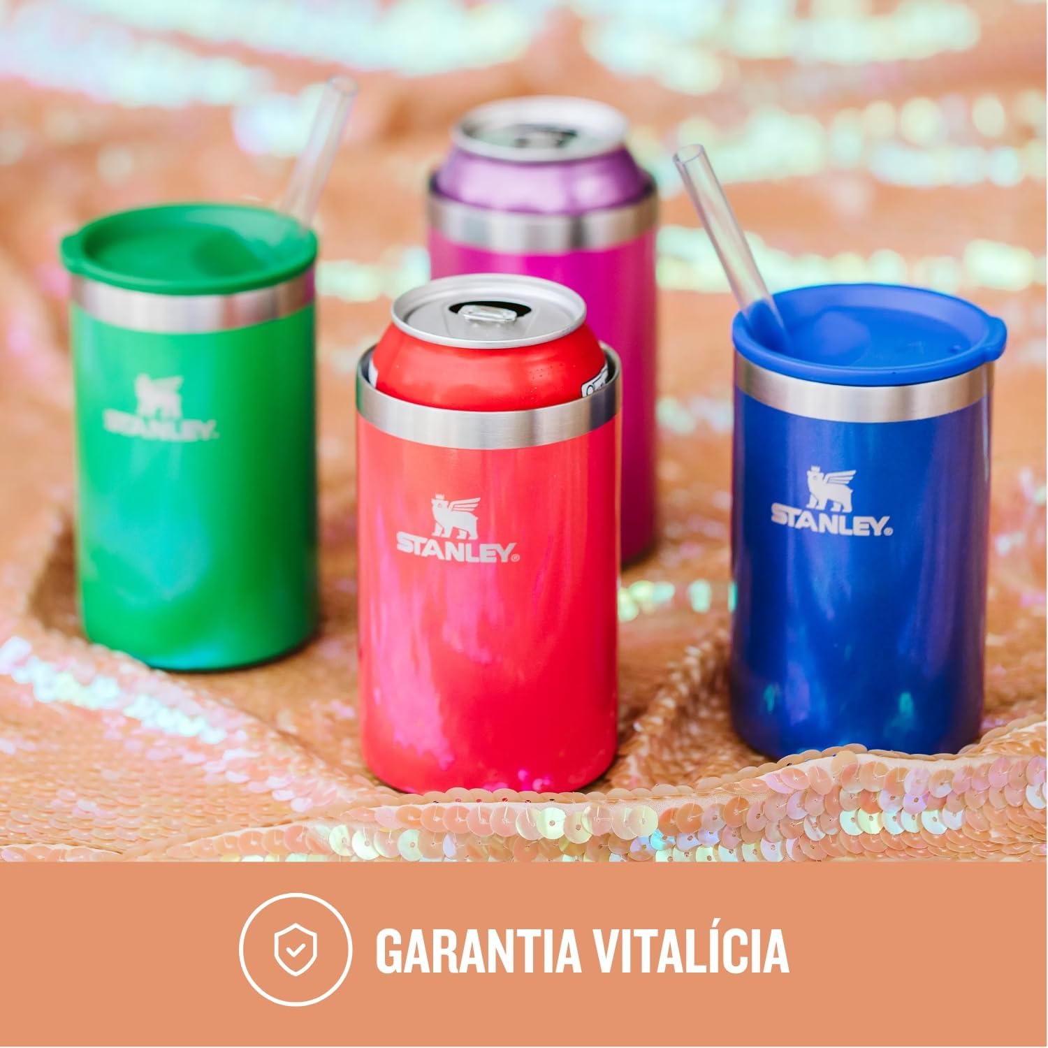 Stanley Can Cooler Candy Apple Shimmer | 296ml na Amazon