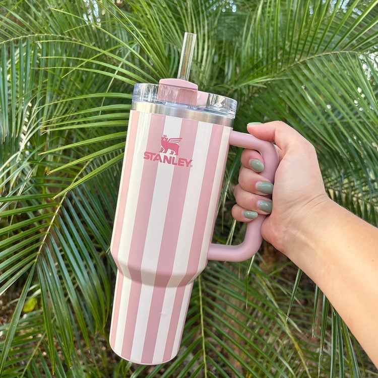 Stanley Copo Quencher 2.0 | 887 ml na Amazon