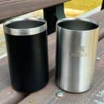 Stanley - Thermal Can Cooler, copo de aço isolado a vácuo de 295 ml para manter as bebidas frias, Black 2.0 na Amazon