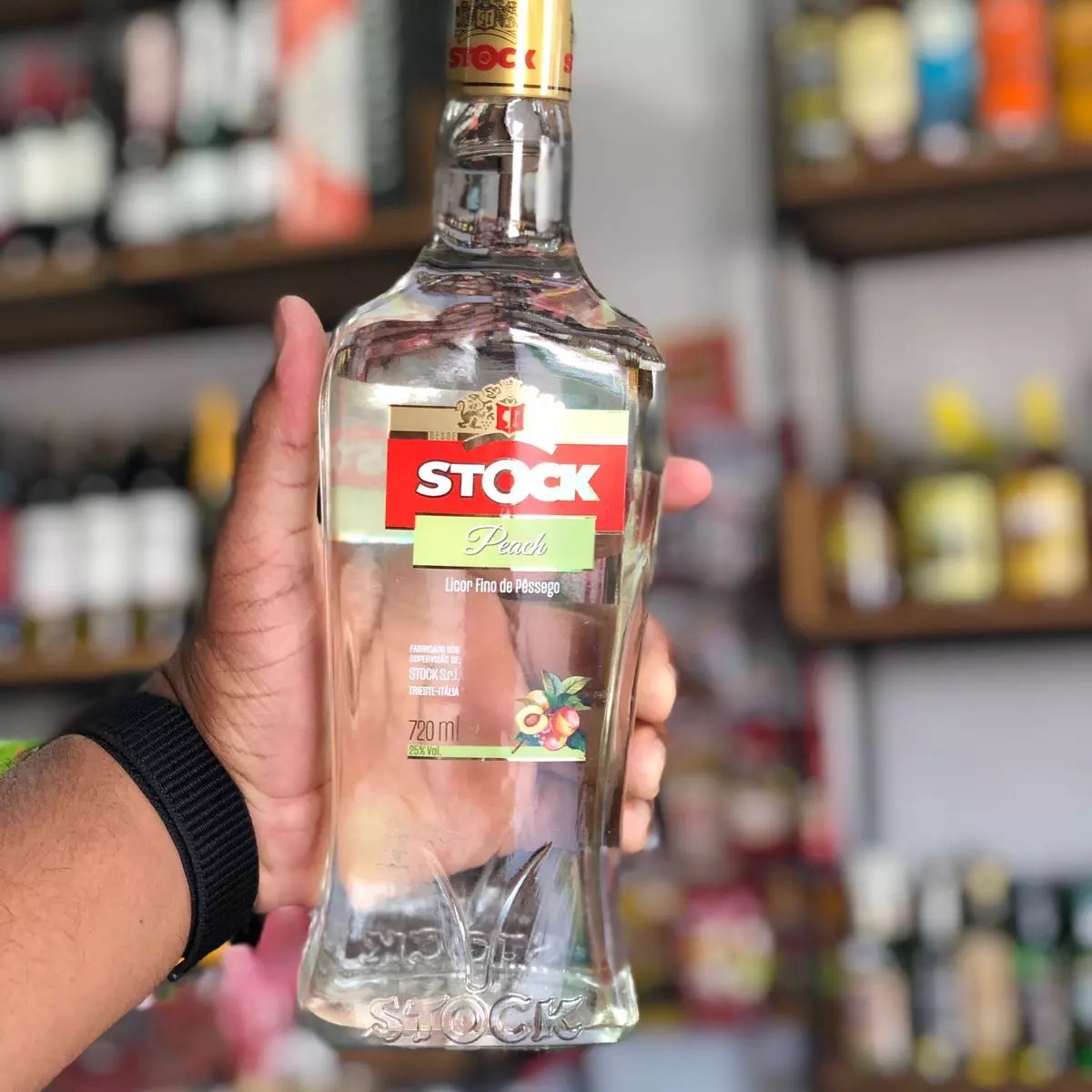 STOCK Licor Peach Stock 720 Ml na Amazon