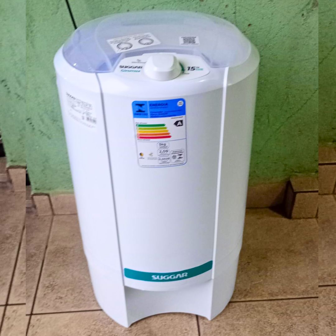 SUGGAR CENTRIFUGA DE ROUPAS GIROMAX 15KG BRANCA 110V CT1501BR na Amazon