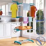 Super Varal de Chão Grande 3 Andares Regulável Dobrável Com Rodas na Amazon