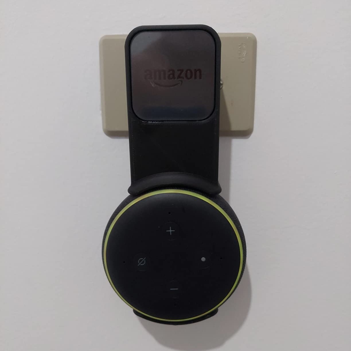 Suporte Stand De Tomada Alexa Amazon Echo Dot 3 na Amazon