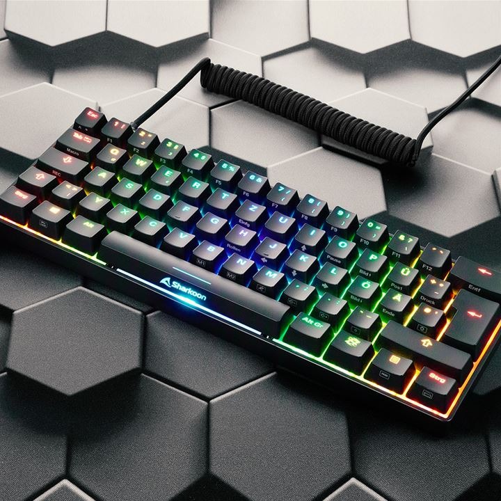Teclado Gamer Sharkoon Skiller SGK50 S4, RGB, Switch Red, Layout 60 %, ABNT2, Preto – SGK50 S4 bk na KaBuM!