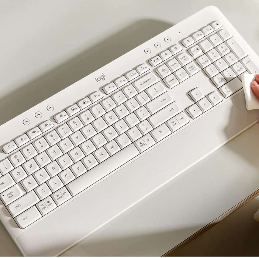 Teclado Sem Fio Logitech Signature K650 Com Apoio para as Mãos, Resistente a Derramamentos, Teclado Numérico, Conexão Bluetooth ou Receptor USB Logi Bolt – Branco na Amazon