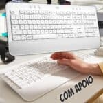 Teclado Sem Fio Logitech Signature K650 Com Apoio para as Mãos, Resistente a Derramamentos, Teclado Numérico, Conexão Bluetooth ou Receptor USB Logi Bolt e Layout US INTL- Branco na Amazon