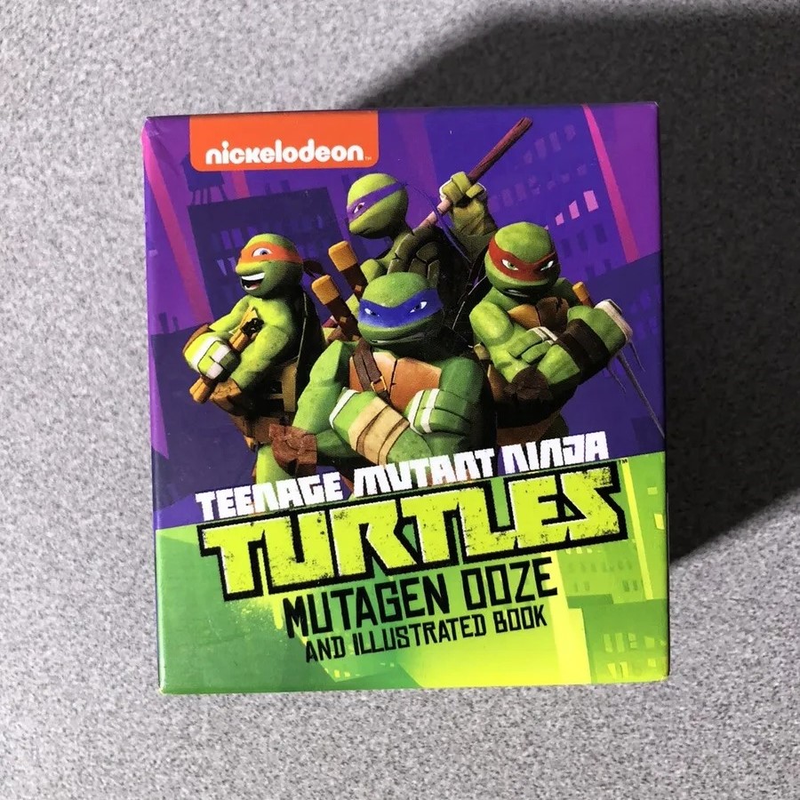 Teenage Mutant Ninja Turtles: Mutagen Ooze and Illustrated Book Capa comum na Amazon