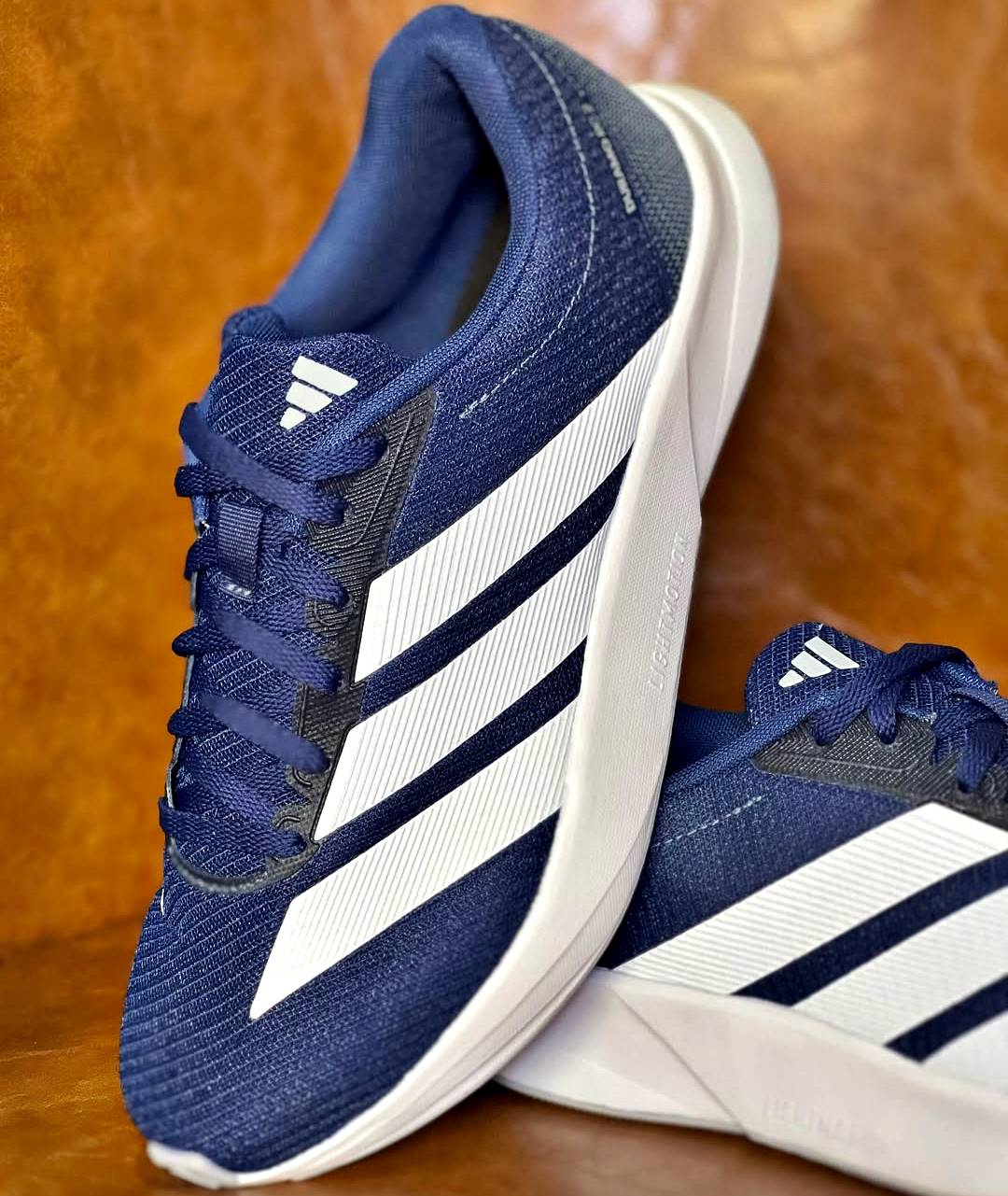 Tênis de corrida Duramo RC2 na Adidas