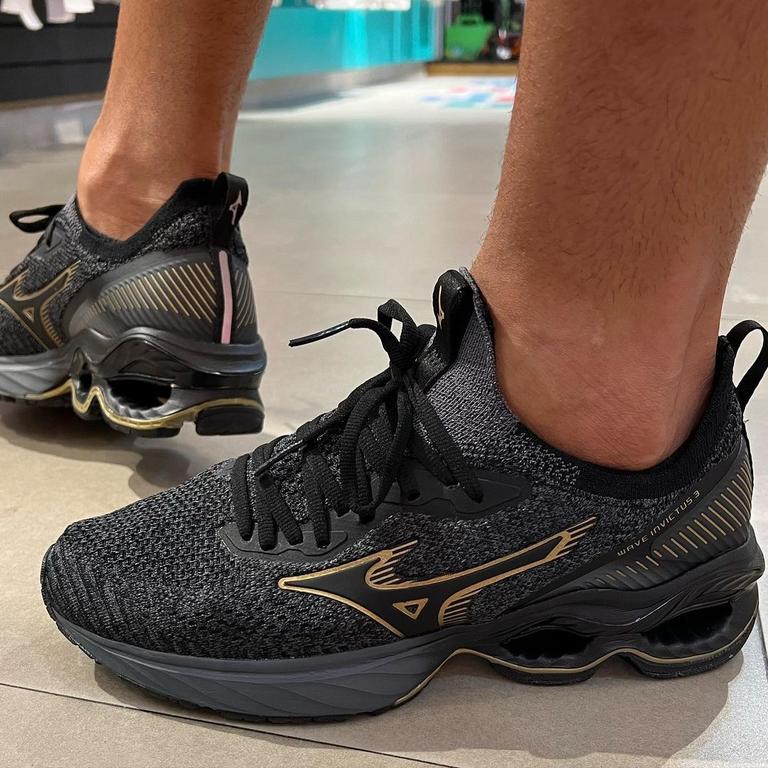 Tênis Mizuno Wave Invictus 3 Masculino na Amazon