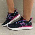 Tênis New Balance Ryval, Feminino na Amazon