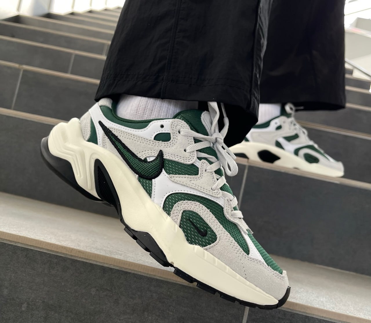 Tênis Nike AL8 Feminino na Nike