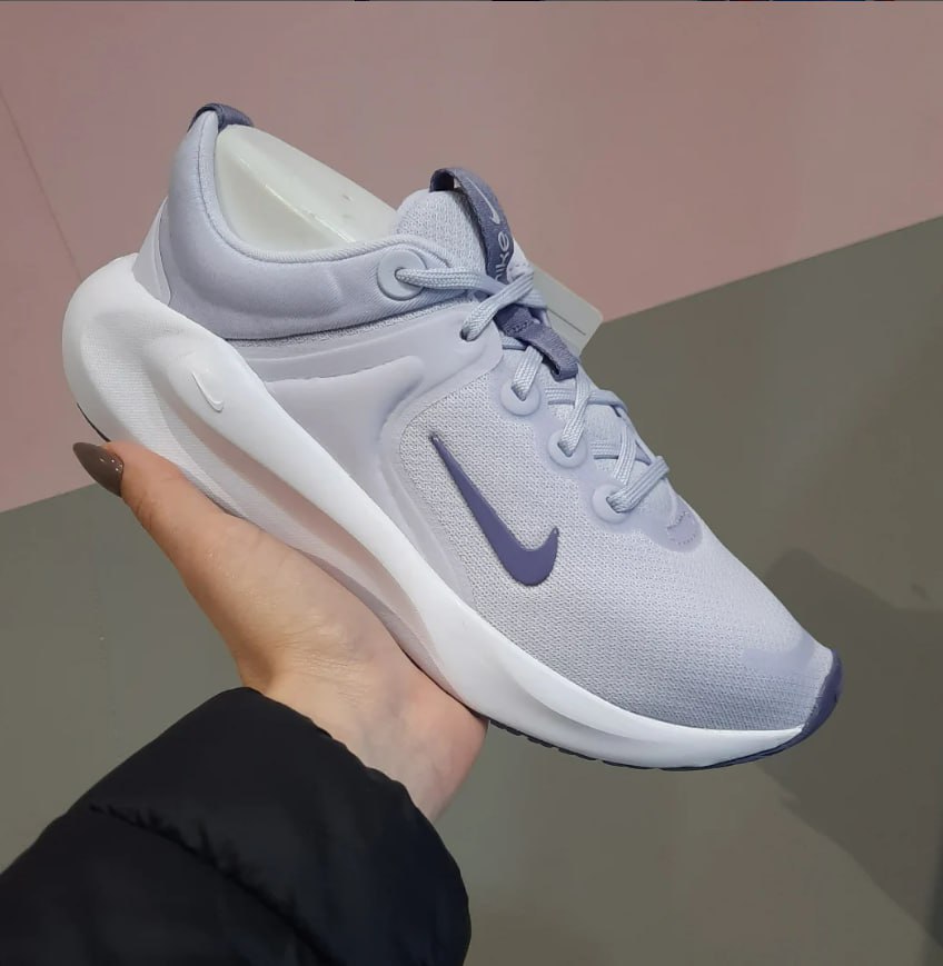 Tênis Nike In-Season TR 14 Feminino na Nike