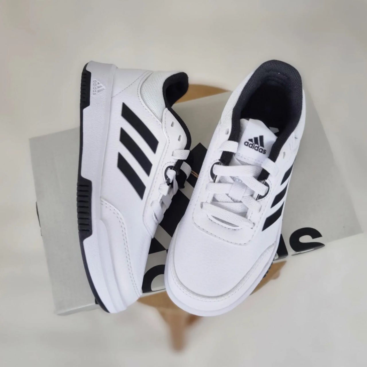Tênis Tensaur Sport Training Lace Infantil na Adidas