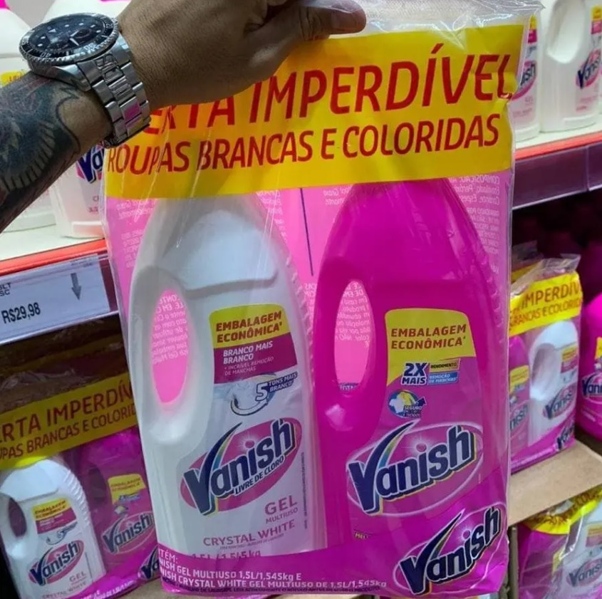 Tira Manchas Vanish Multiuso para Roupas Coloridas – 1,5L + Tira Manchas para Roupas Brancas 1,5L na Magazine Luiza