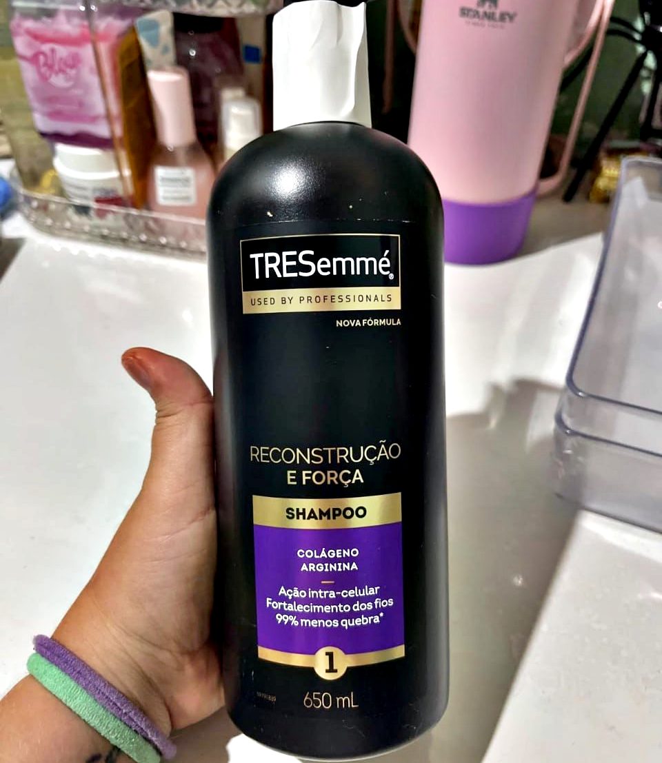 TRESemmé Reconstrução e Força Shampoo 650 ML na Amazon