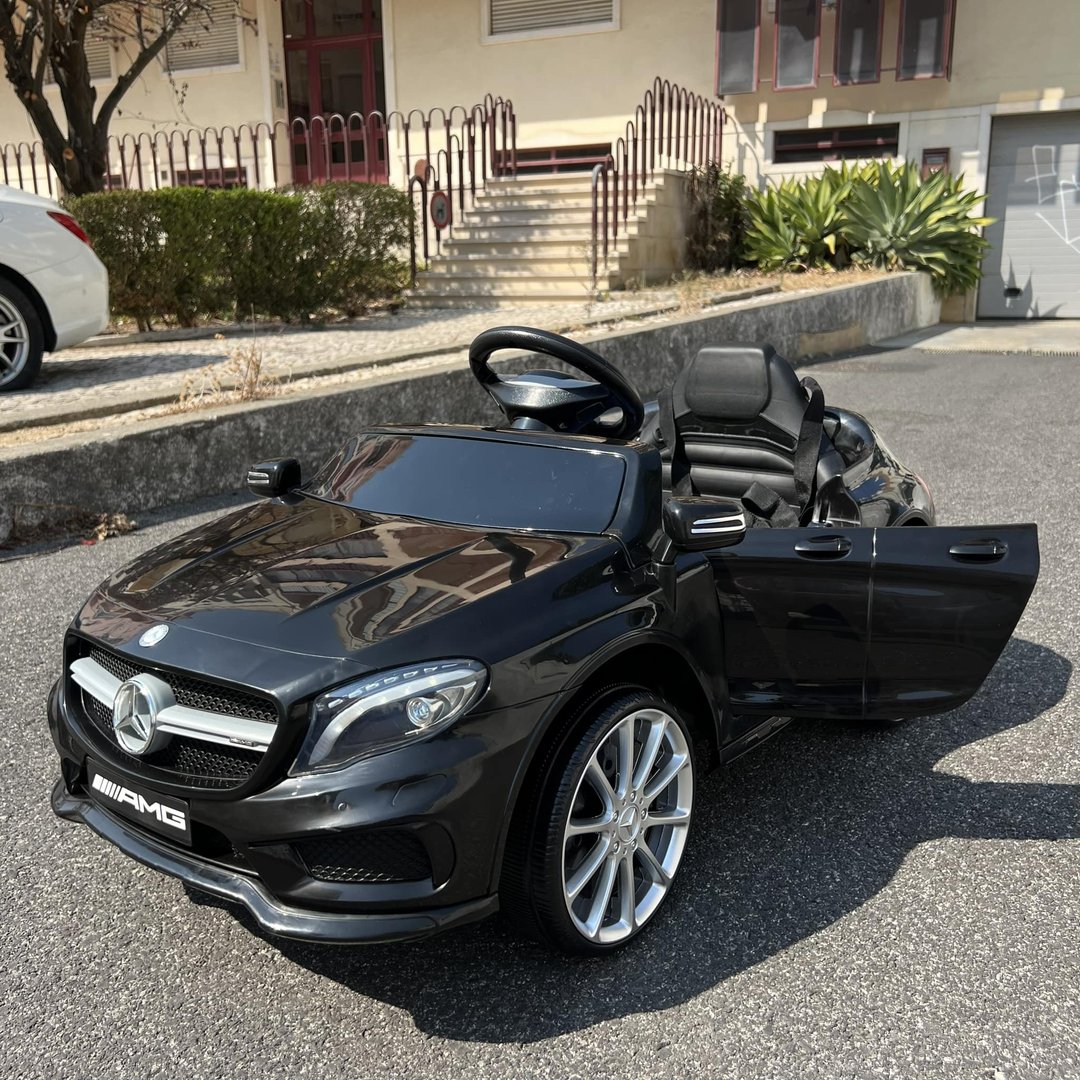 Veículo Elétrico Mercedez Bens Preto, Bang Toys na Amazon