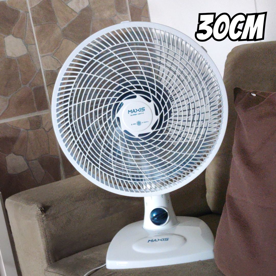 Ventilador de Mesa Mondial Maxis V30MXW 30cm com 6 pás, 3 velocidades e 50W – Branco / Azul na Casas Bahia