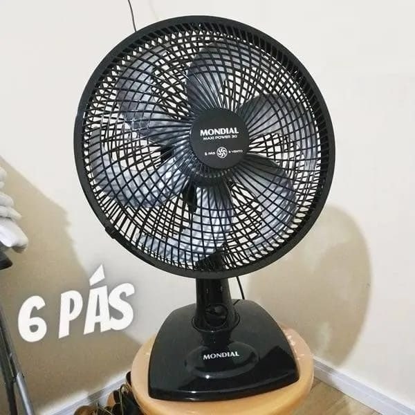 Ventilador de mesa Mondial Super Power VSP-30-B 30cm Preto 110V na Carrefour