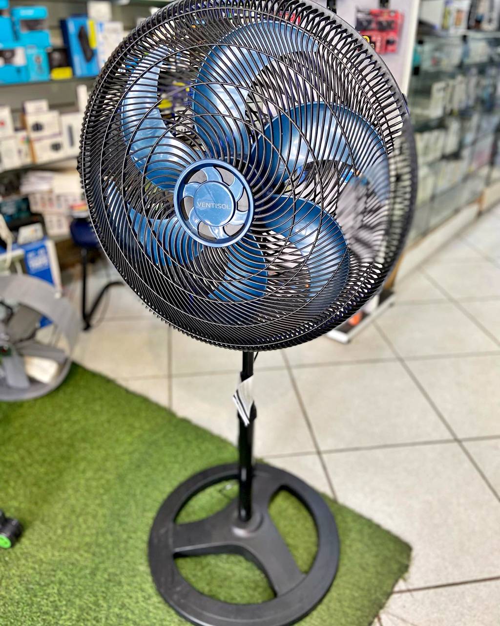 Ventisol Ventilador de Coluna Oscilante, Turbo 6 Pás Premium, Azul, 50cm na Amazon
