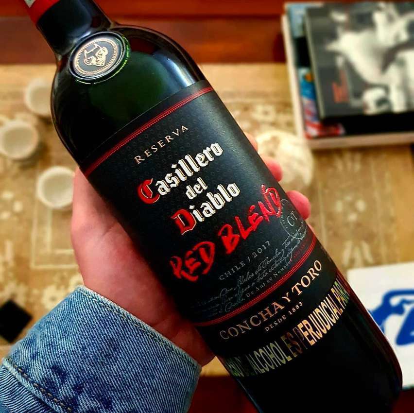 Vinho Tinto Chileno Casillero Del Diablo Red Blend 750ml na Amazon