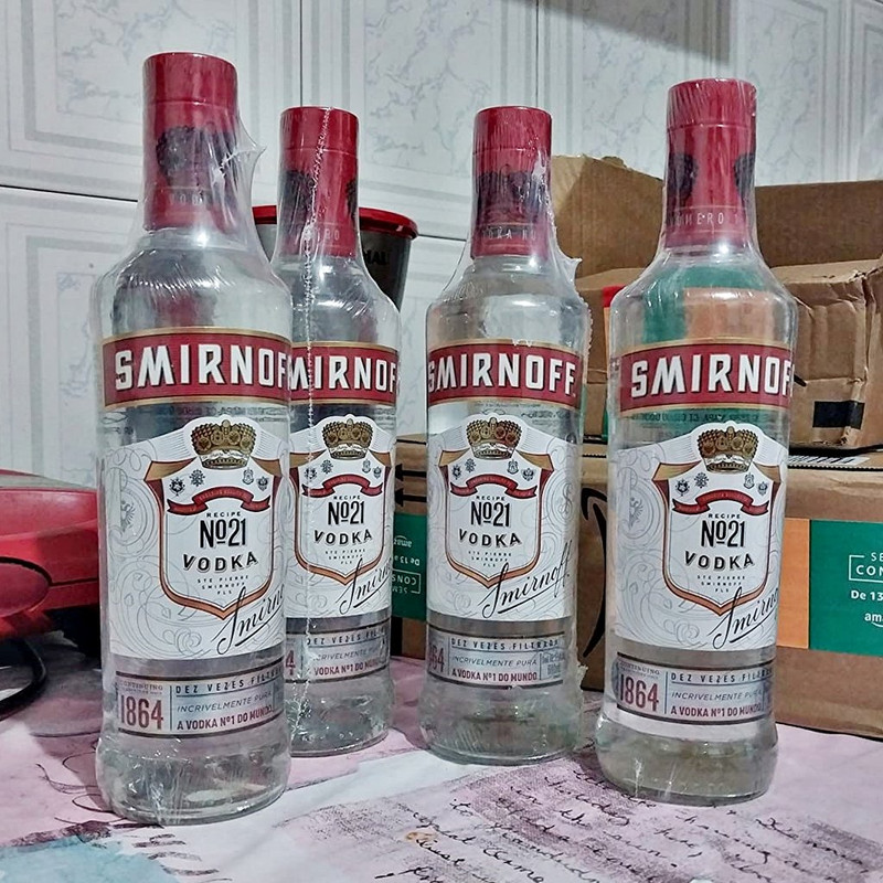Vodka Smirnoff, 600ml na Amazon