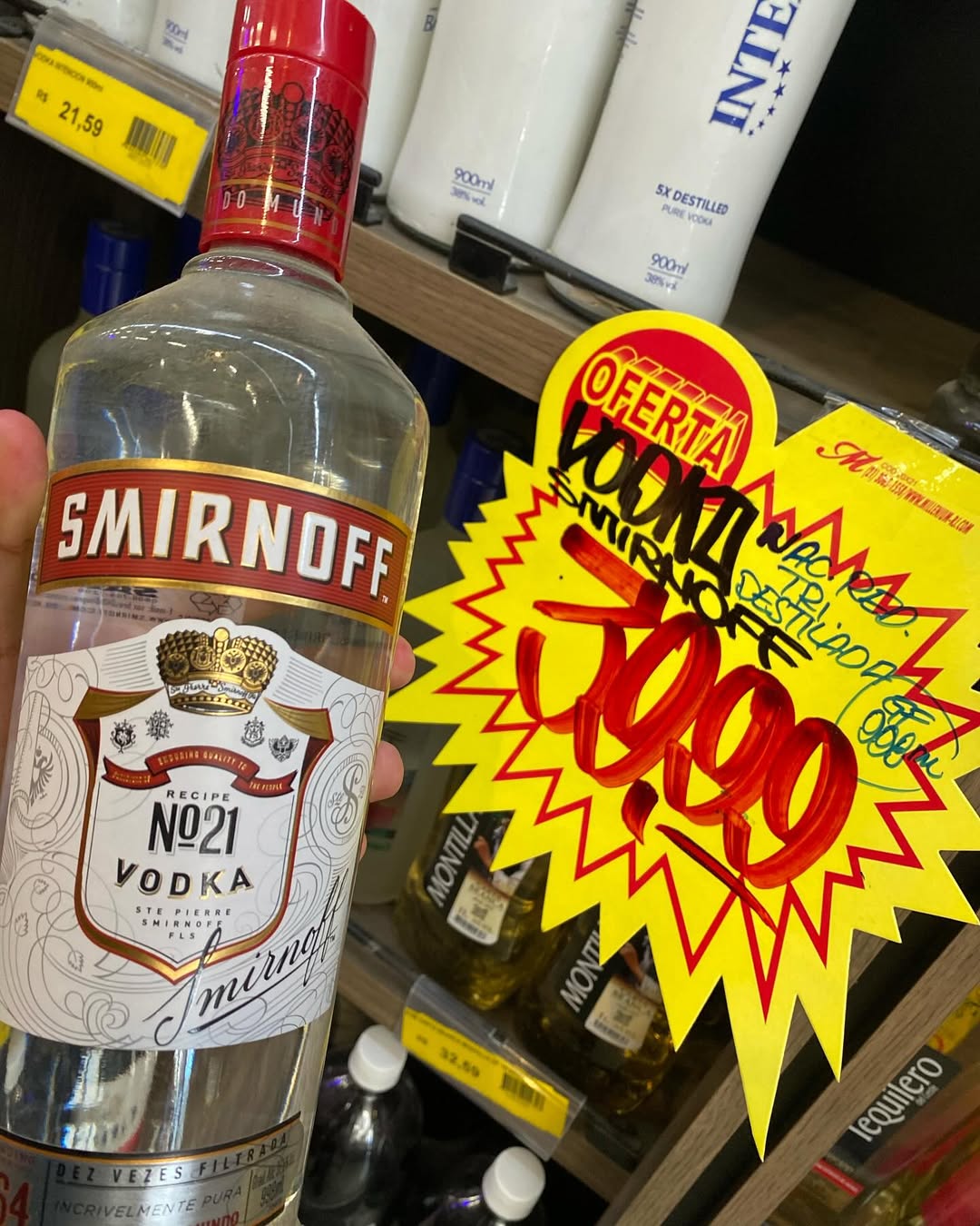 Vodka Smirnoff, 998ml na Amazon