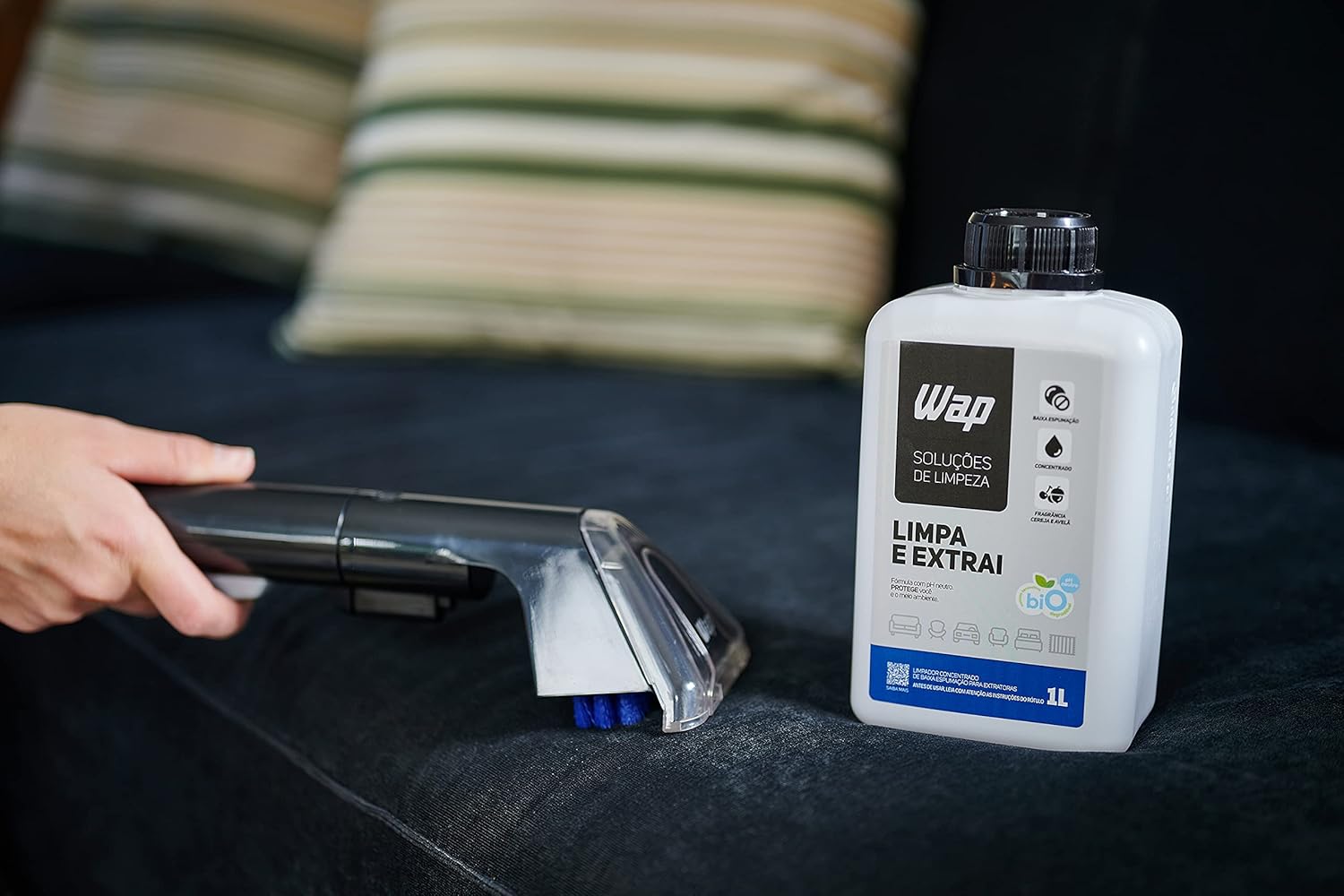 WAP Detergente Limpador para Extratoras Concentrado WAP LIMPA E EXTRAI 1 LITRO com Fragrância e sem Espuma na Amazon