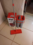 WAP MOP Balde Multiuso Duplo Compacto Lava e Seca 8 Litros Flat com Refil de Microfibra na Amazon