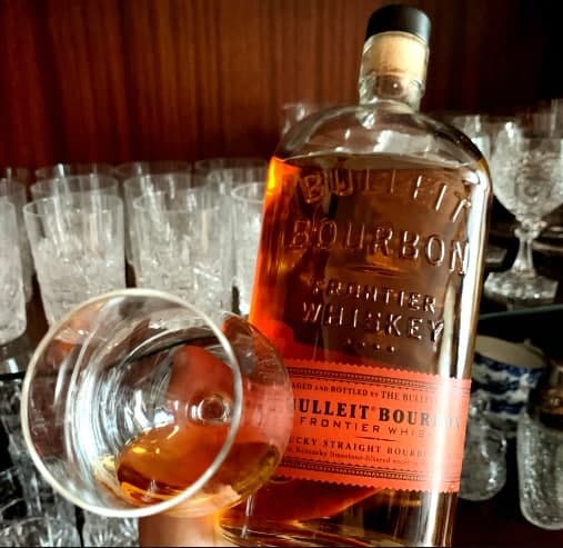 Whiskey Bulleit Bourbon - 750ml na Casas Bahia