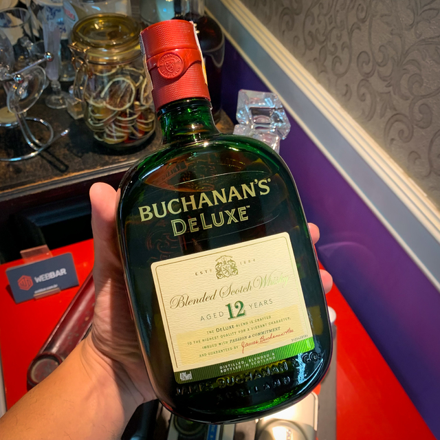 Whisky Buchanans Deluxe 12 anos Blended 1L na Magazine Luiza